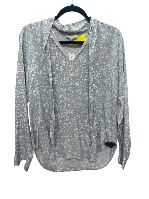 Top Long Sleeve By Loft In Grey & White, Size: Xs