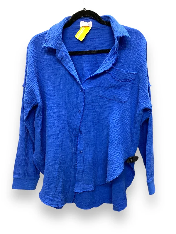 Top Long Sleeve By Pink Lily In Blue, Size: M