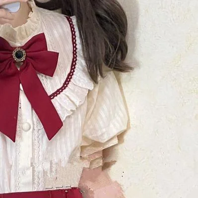 ivory blouse+red lace