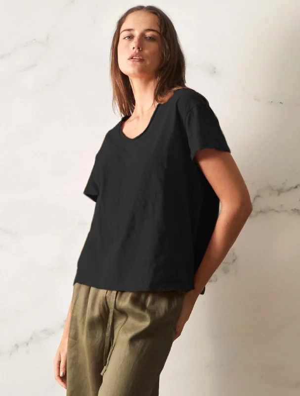 Erin Tee - Black