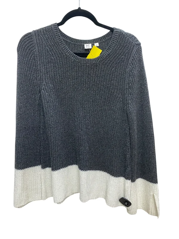 Sweater By Gap In Grey, Size: S