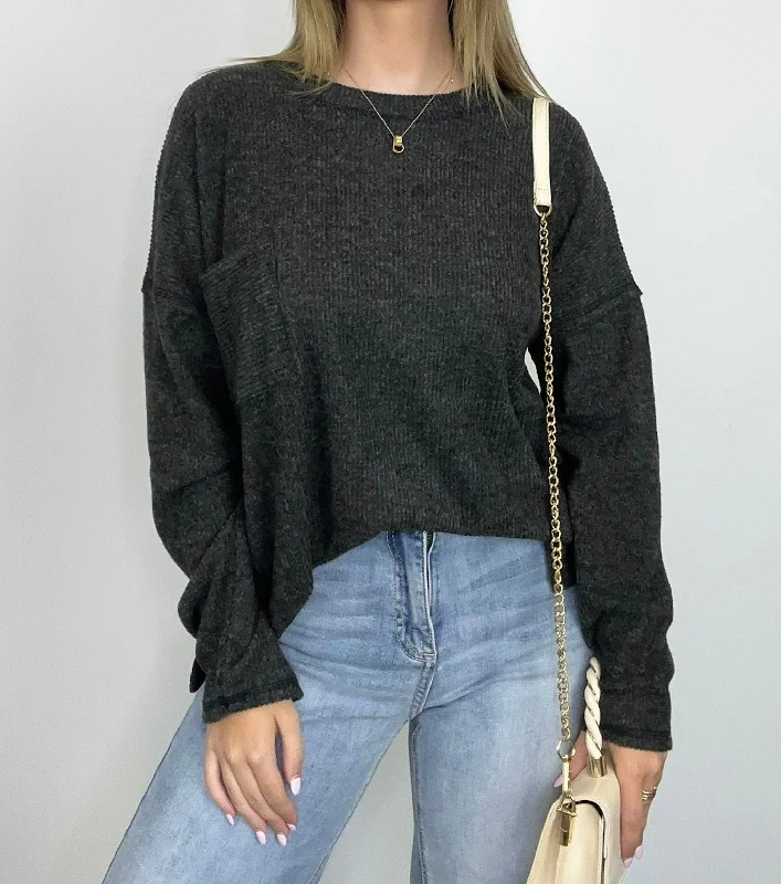 Evelyn Ribbed Knit Pocket Top Black