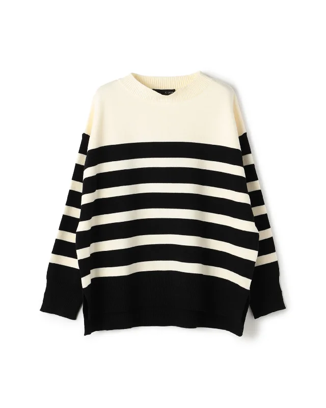 Soft Touch Square Border Knit Top